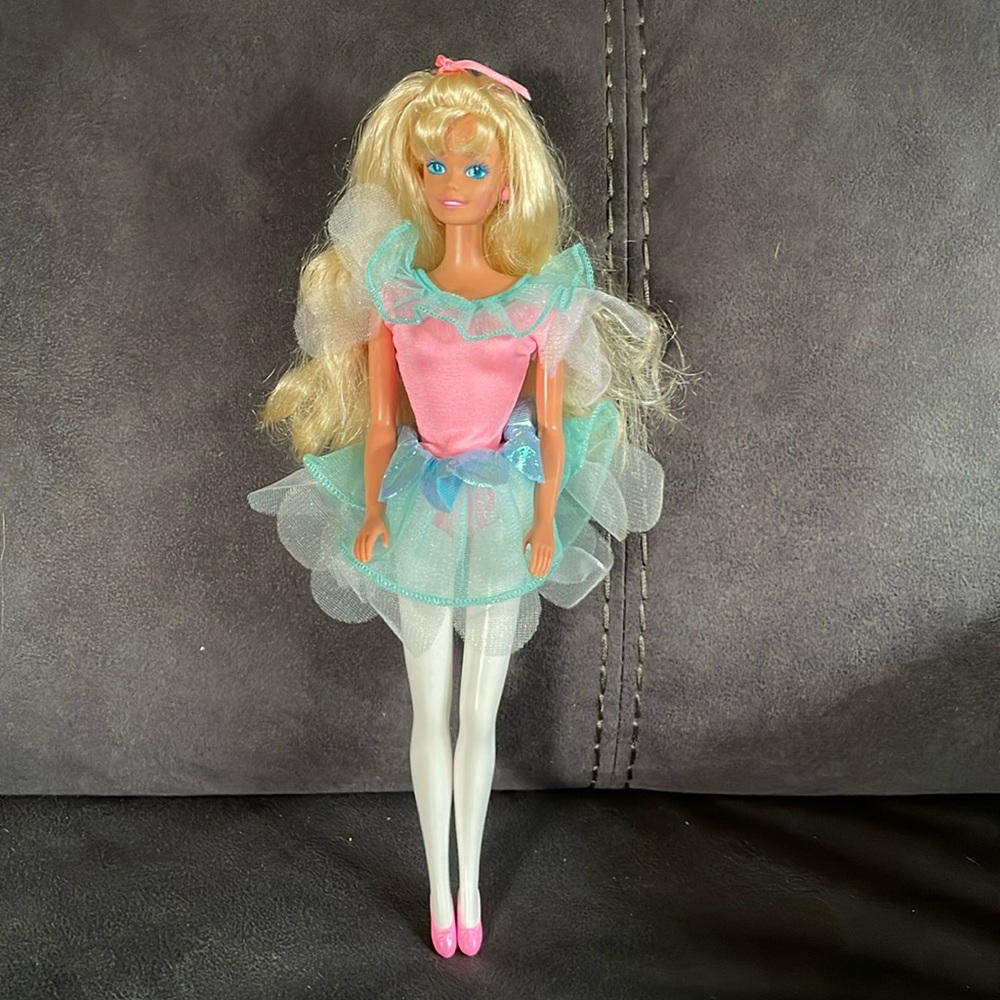 🌎 Vintage 1994 Tooth Fairy Barbie Special Edition Mattel